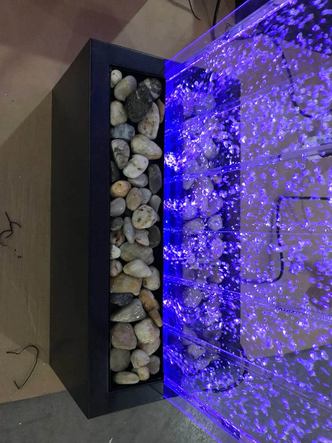 Andalusia Framelss Bubble Wall - Image 8