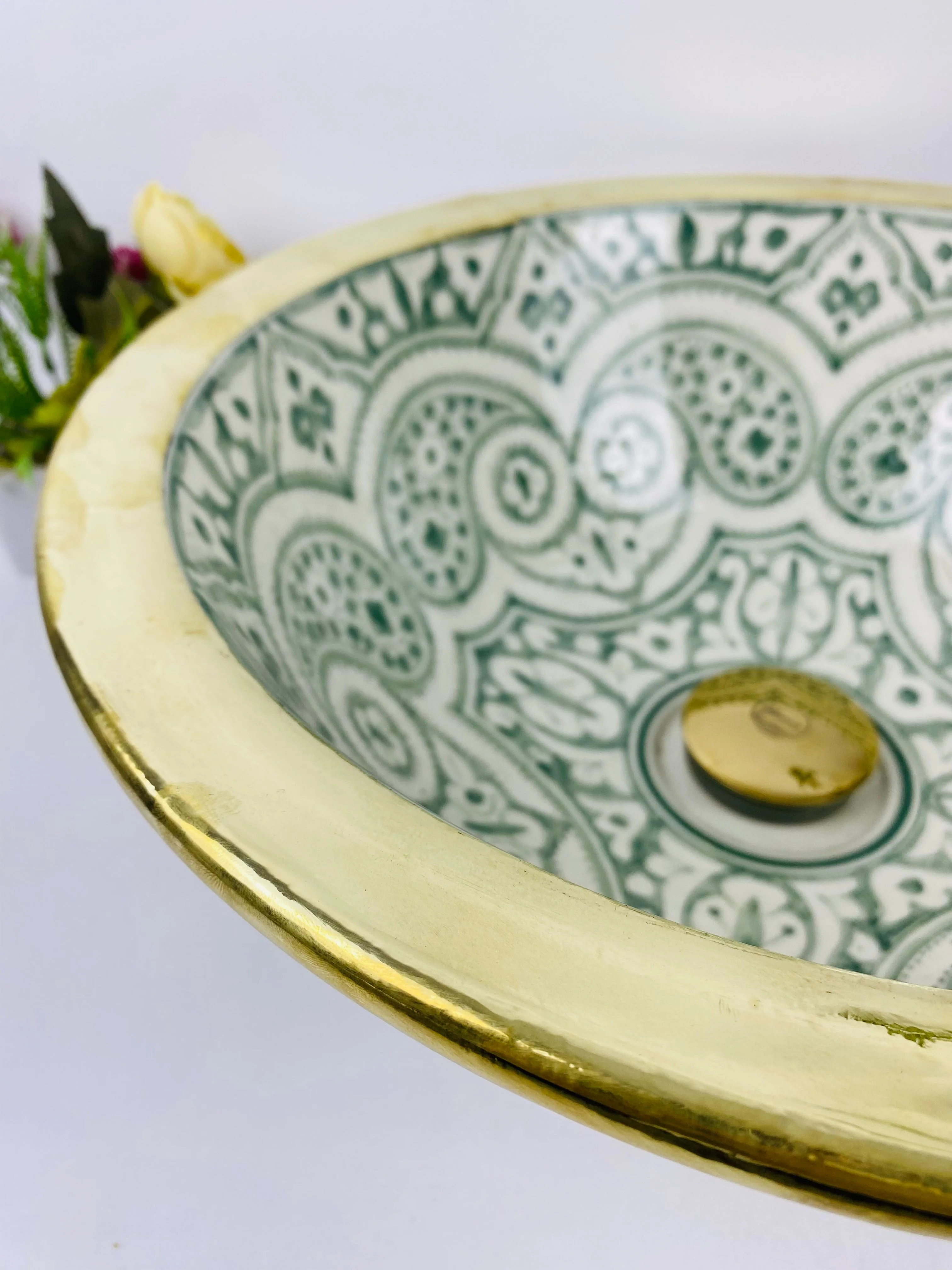 Green bathroom basin Brushed Solid Brass Rimmed sink  - Basin with Mid-Century Modern flair batheroom - london  Farmhouse Basin - Image 3