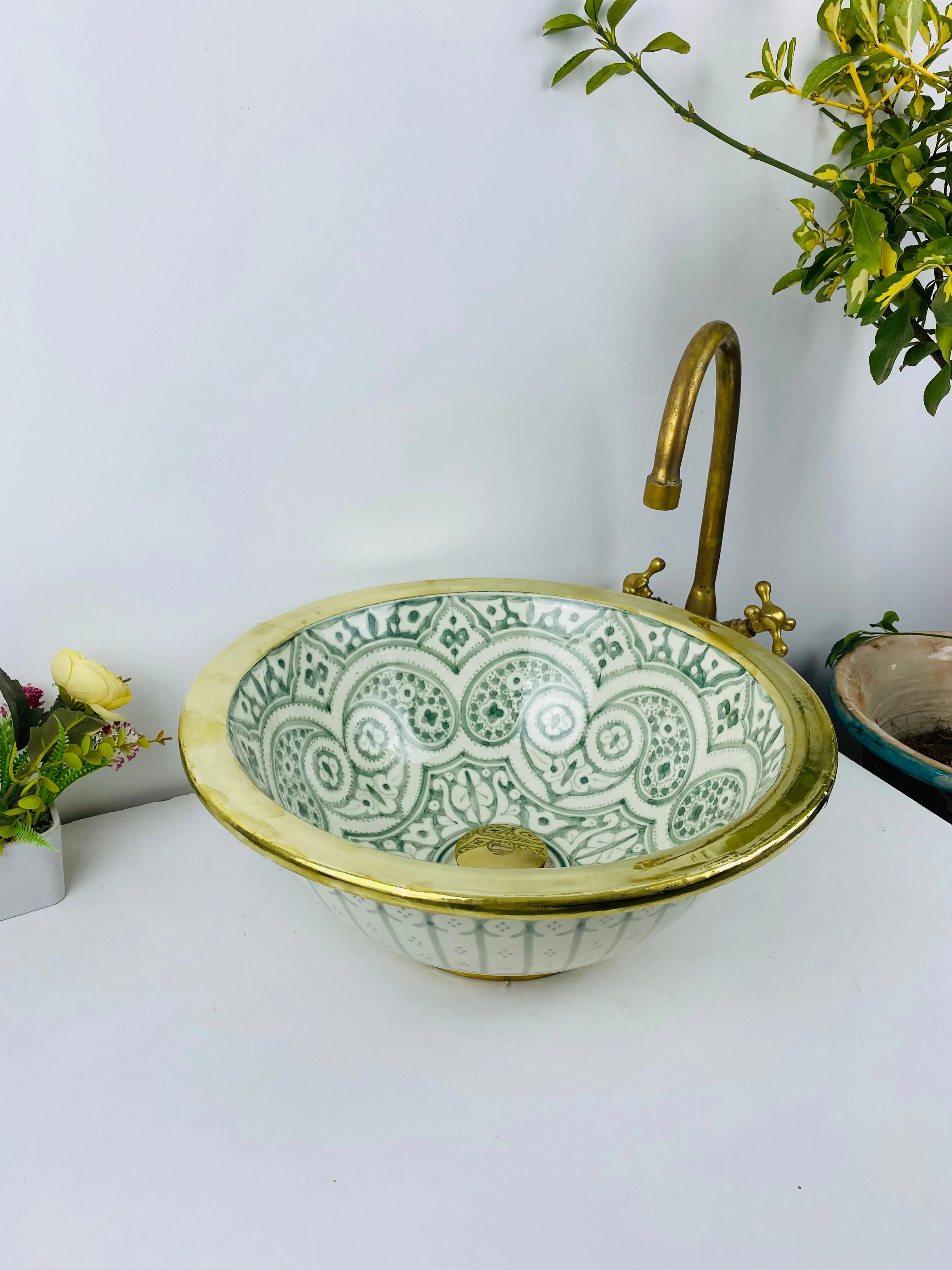 Green bathroom basin Brushed Solid Brass Rimmed sink  - Basin with Mid-Century Modern flair batheroom - london  Farmhouse Basin - Image 5