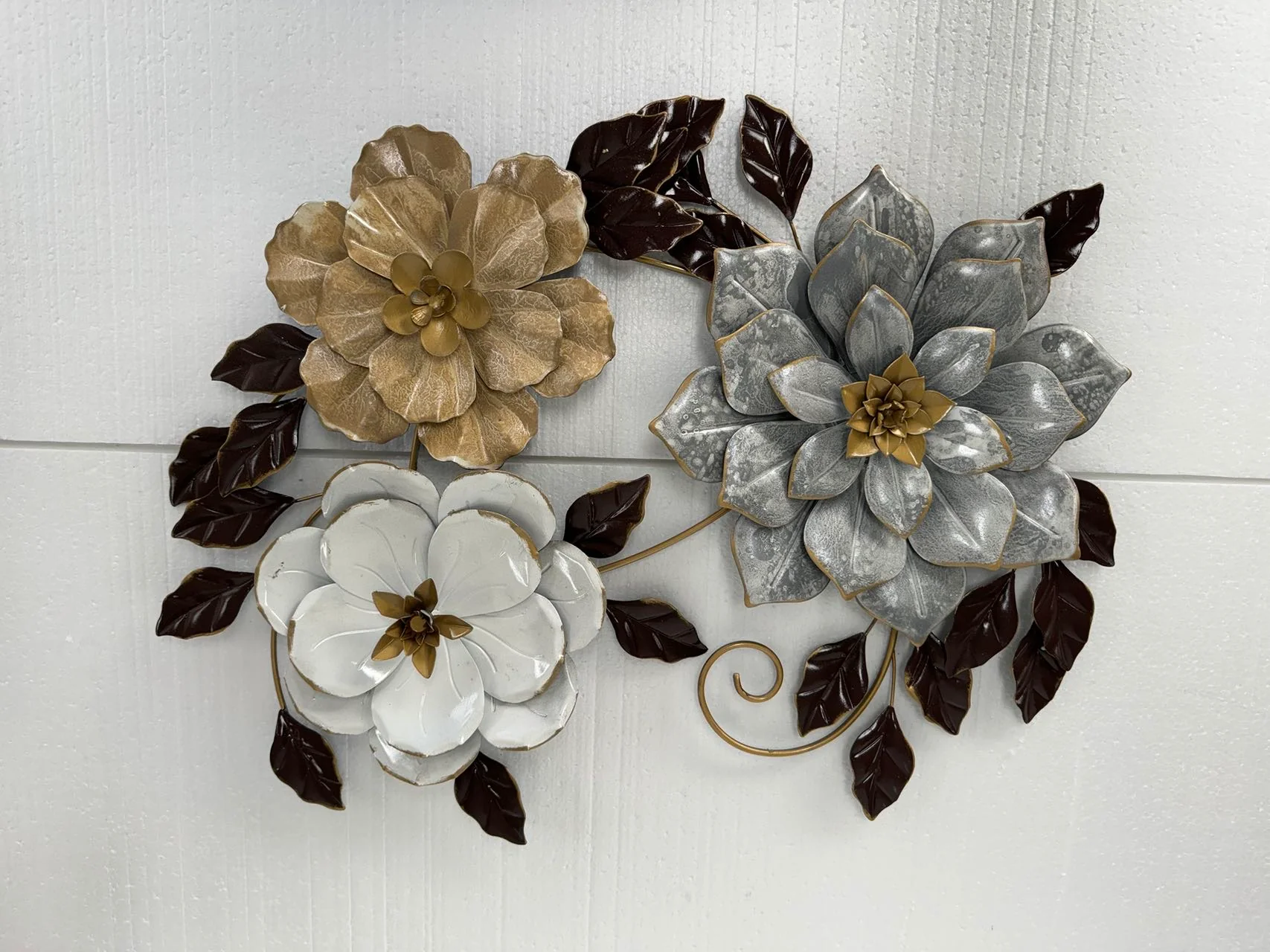 Love Heart Flowers Wall Art Designer Quality Wall Art Summer 2023 - Image 7