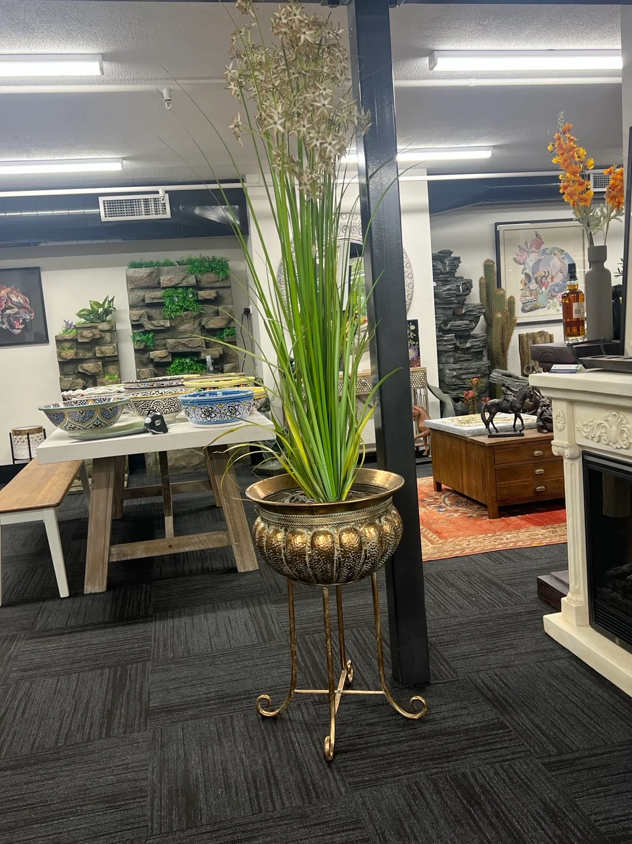 ZENA Standing Metal Planter - Image 7