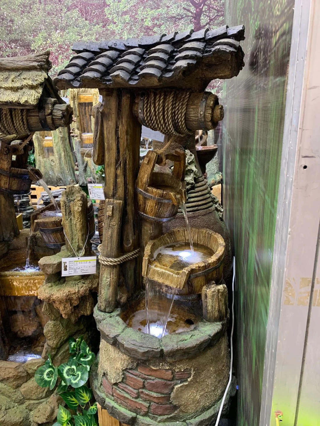 Mercato Wishing Well Fountain - Image 3