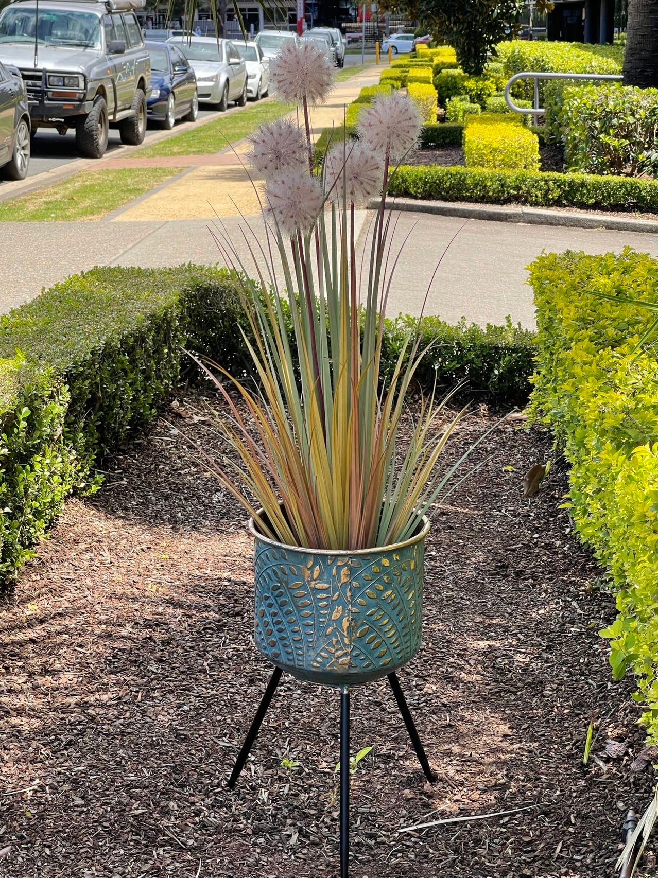 Metal Planters Pair Andalusian Design NEW Summer 2021 - Image 9