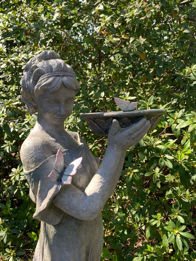 Princesa Stunning Princess Bird Feeder - Image 12