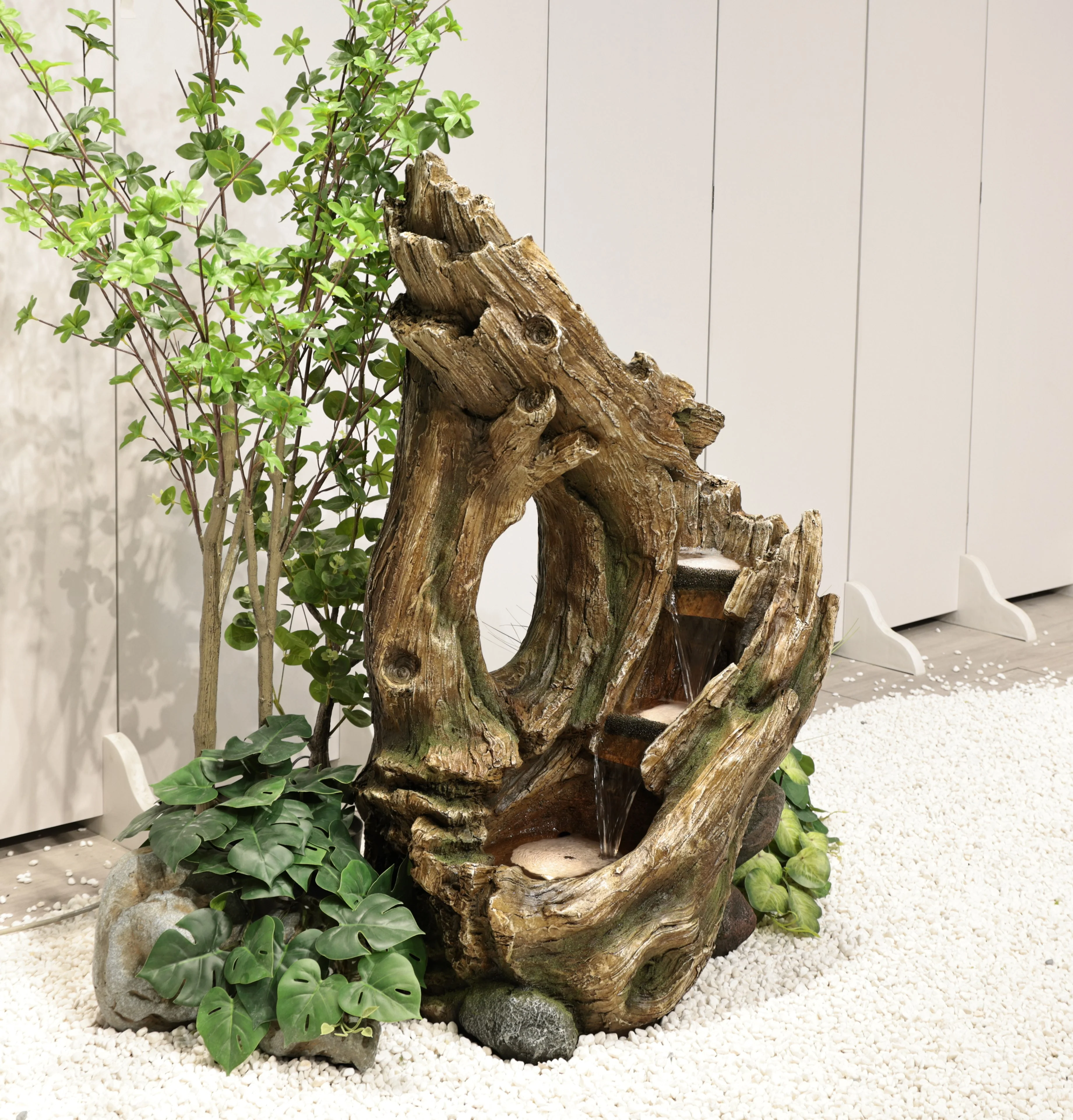 Rocky River Driftwood Fountain - Image 4