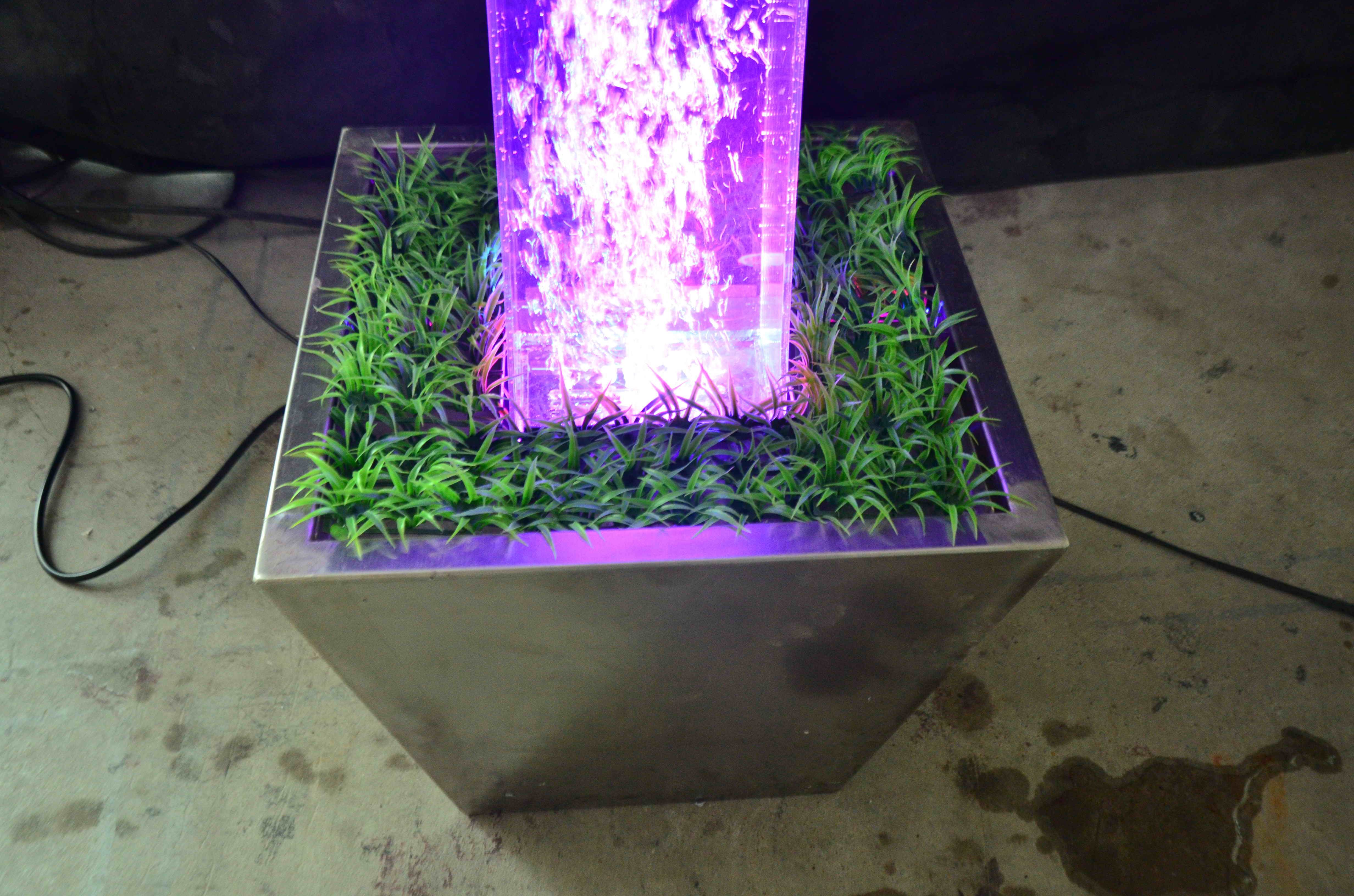 Santa Barbara Bubble Column Feature - Image 6